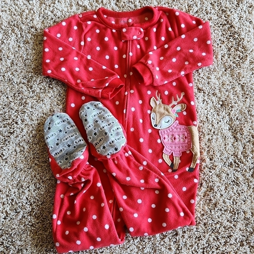 Carter's sleeper with feet